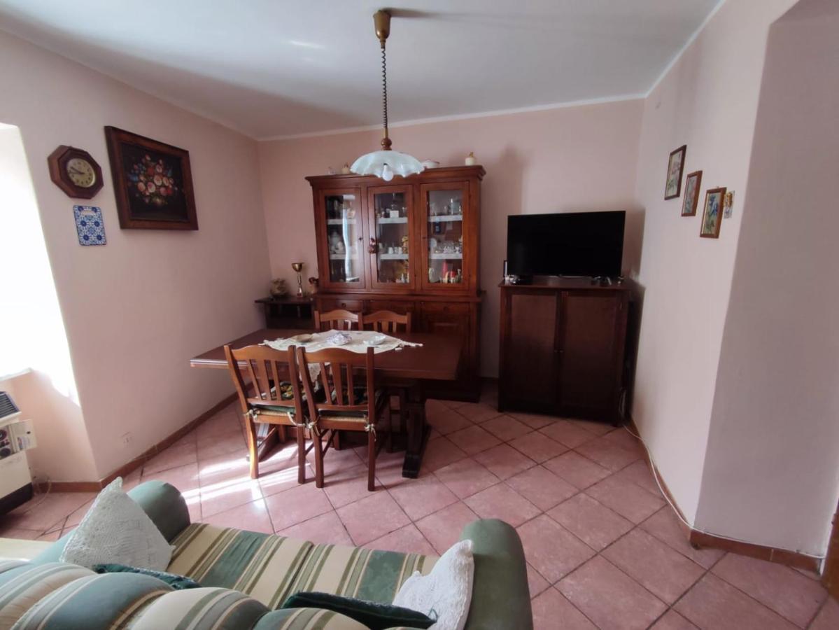 Calvi dellʼ Umbria Casa Vacanza Nonna Maria מראה חיצוני תמונה