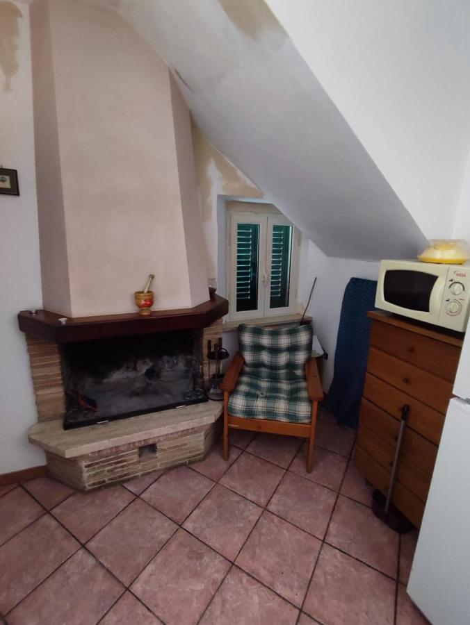 Calvi dellʼ Umbria Casa Vacanza Nonna Maria מראה חיצוני תמונה